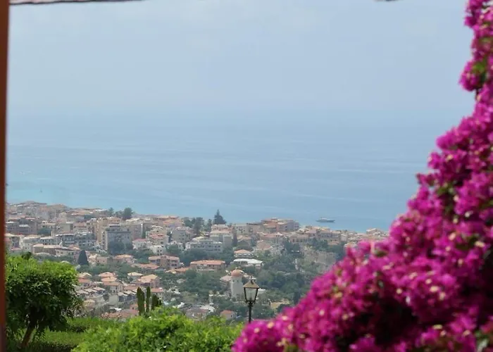 On Hill 2 파르겔리아